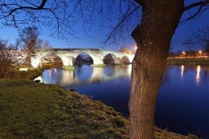 Historic Old Town 2 Bed Ground Floor Apartment Stirling Exteriör bild